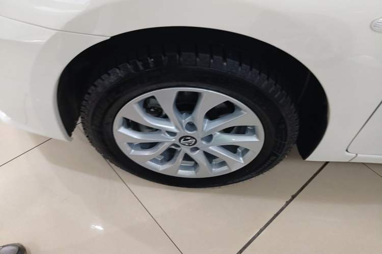 Used Nissan Sylphy 2024 Classic 1.6XE CVT Comfort Edition Left Front Wheel Hub