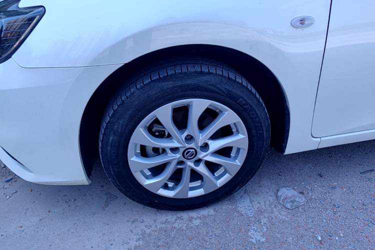 Used Nissan Sylphy 2024 Classic 1.6XE CVT Comfort Edition Left Front Wheel Hub