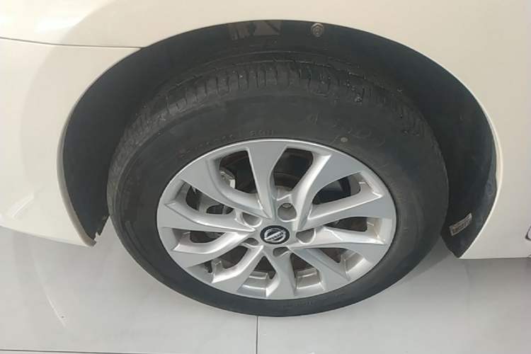 Used Nissan Sylphy 2024 Revised Version Classic 1.6XE CVT Comfort Edition Left Front Wheel Hub