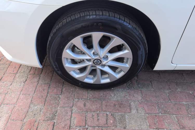 Used Nissan Sylphy 2024 Facelifted Three Classic 1.6XE CVT Comfort Edition Left Front Wheel Hub