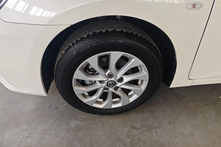 Used Nissan Sylphy 2024 Classic 1.6XE CVT Comfort Edition Left Front Wheel Hub