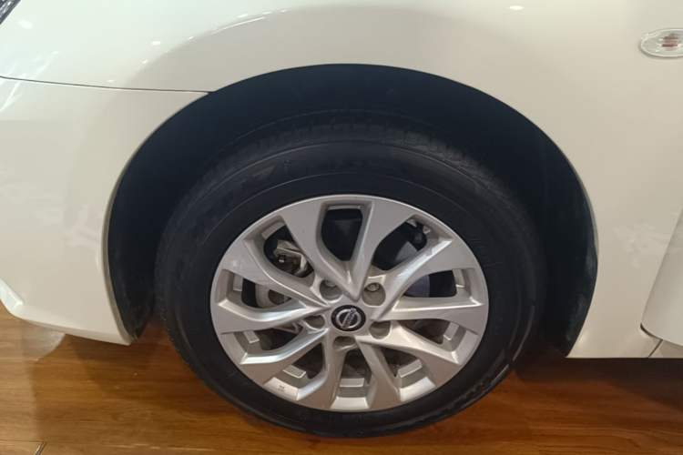 Used Nissan Sylphy 2024 Classic 1.6XE CVT Comfort Edition Left Front Wheel Hub