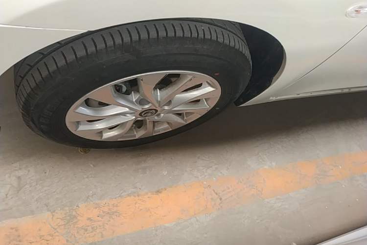 Used Nissan Sylphy 2024 Classic 1.6XL CVT Luxury Edition Left Front Wheel Hub