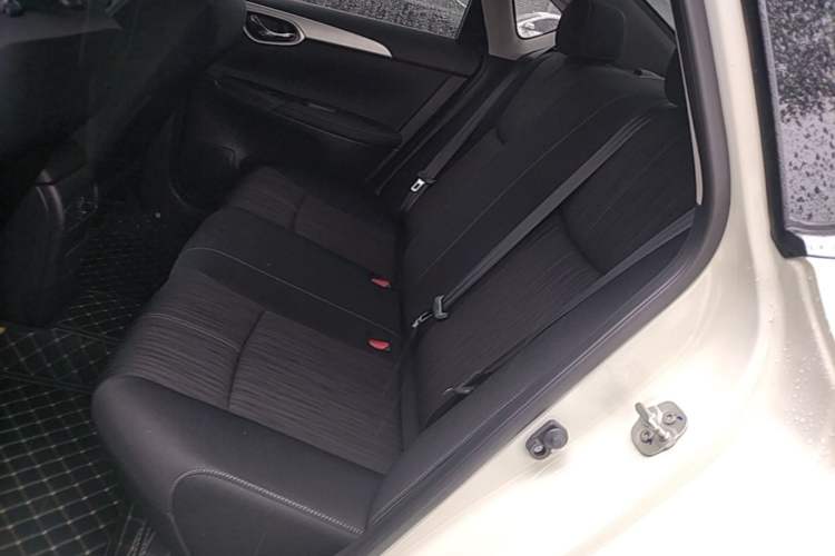 Used Nissan Sylphy 2024 Restyled Version 2 Classic 1.6XE CVT Comfort Edition Left Rear Seat