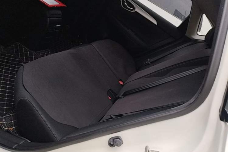 Used Nissan Sylphy 2024 Classic 1.6XE CVT Comfort Edition Left Rear Seat