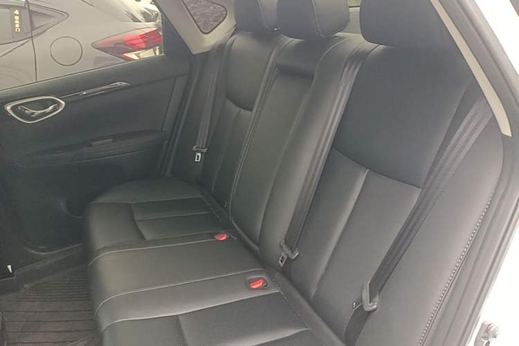 Used Nissan Sylphy 2024 Classic 1.6XL CVT Luxury Edition Left Rear Seat