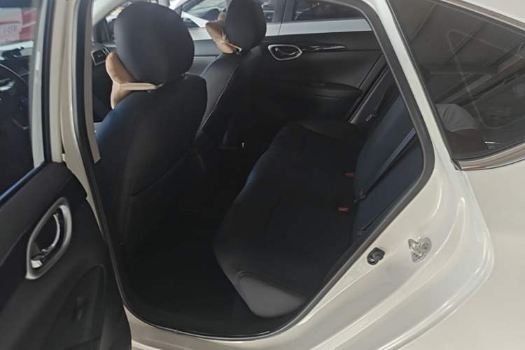Used Nissan Sylphy 2024 Restyled Version 2 Classic 1.6XE CVT Comfort Edition Left Rear Seat
