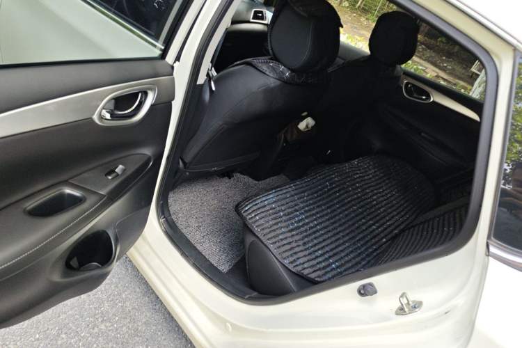 Used Nissan Sylphy 2024 Classic 1.6XE CVT Comfort Edition Left Rear Seat