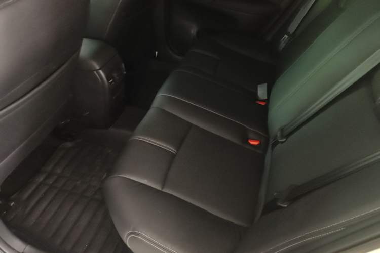 Used Nissan Sylphy 2024 Restyled Version 2 Classic 1.6XE CVT Comfort Edition Left Rear Seat
