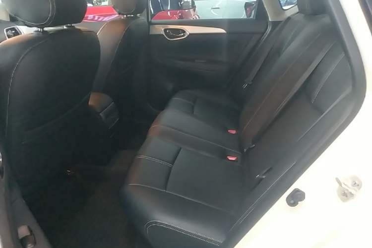 Used Nissan Sylphy 2024 Revised Version Classic 1.6XE CVT Comfort Edition Left Rear Seat