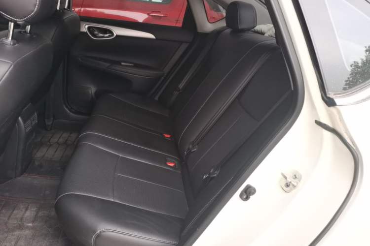 Used Nissan Sylphy 2024 Revised Version Classic 1.6XE CVT Comfort Edition Left Rear Seat