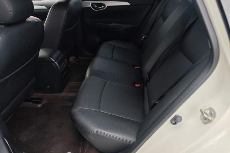 Used Nissan Sylphy 2024 Revised Version Classic 1.6XE CVT Comfort Edition Left Rear Seat