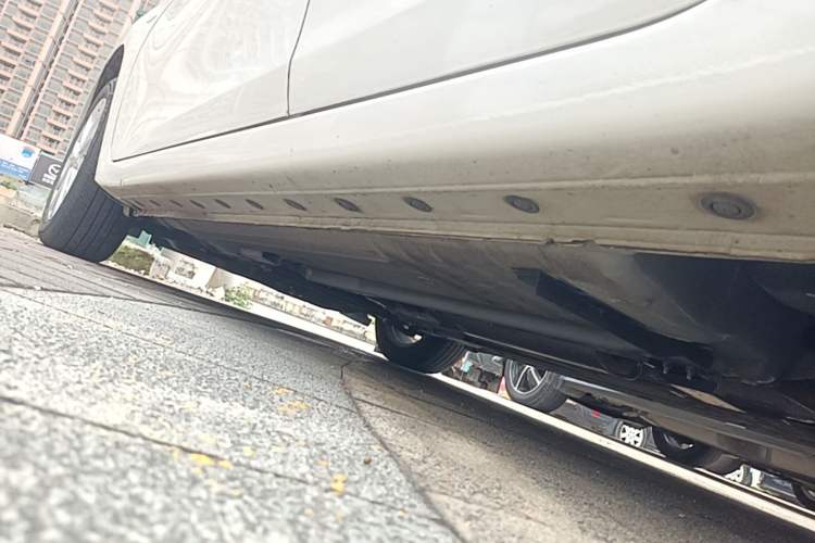 Used Nissan Sylphy 2024 Classic 1.6XL CVT Luxury Edition Left Side Sill