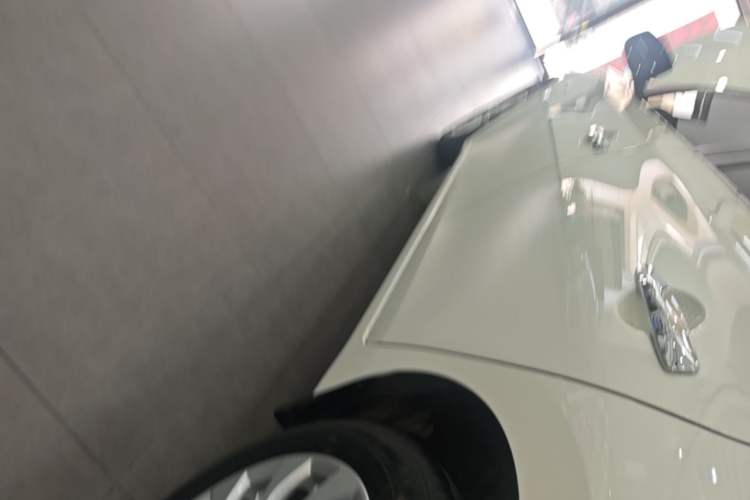 Used Nissan Sylphy 2024 Restyled Version 2 Classic 1.6XE CVT Comfort Edition Left Side Sill