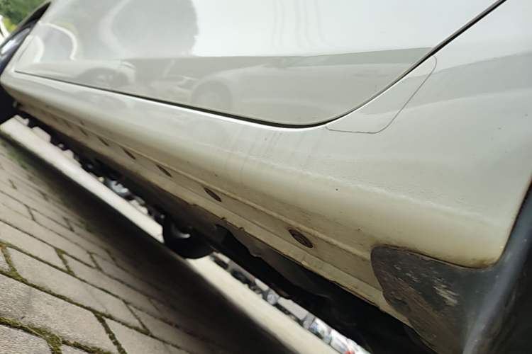 Used Nissan Sylphy 2024 Classic 1.6XE CVT Comfort Edition Left Side Sill
