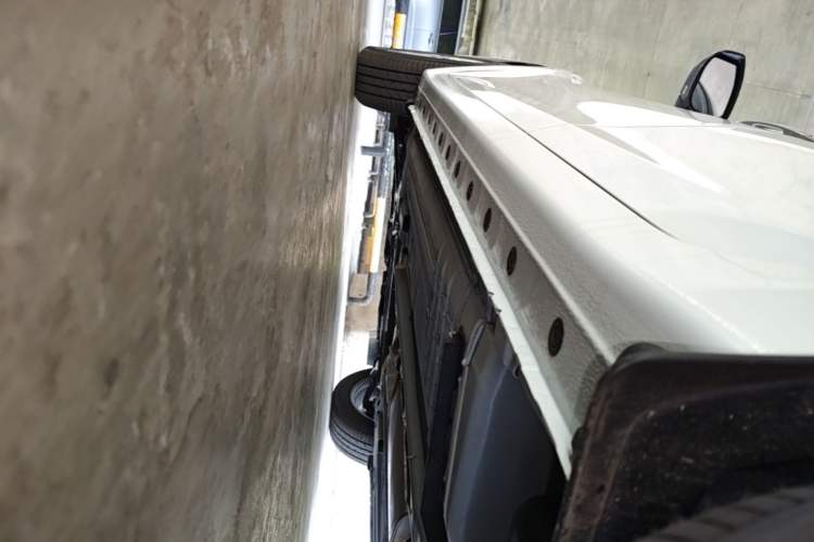 Used Nissan Sylphy 2024 Facelifted Three Classic 1.6XE CVT Comfort Edition Left Side Sill