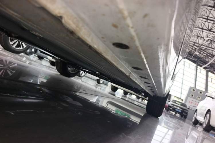 Used Nissan Sylphy 2024 Facelifted Three Classic 1.6XE CVT Comfort Edition Left Side Sill