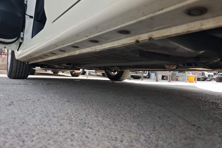 Used Nissan Sylphy 2024 Classic 1.6XE CVT Comfort Edition Left Side Sill