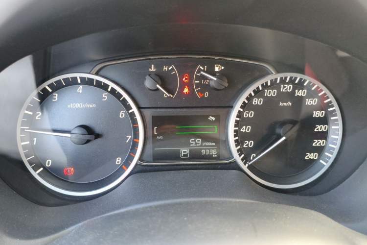 Used Nissan Sylphy 2024 Restyled Version 2 Classic 1.6XE CVT Comfort Edition Odometer Close Up