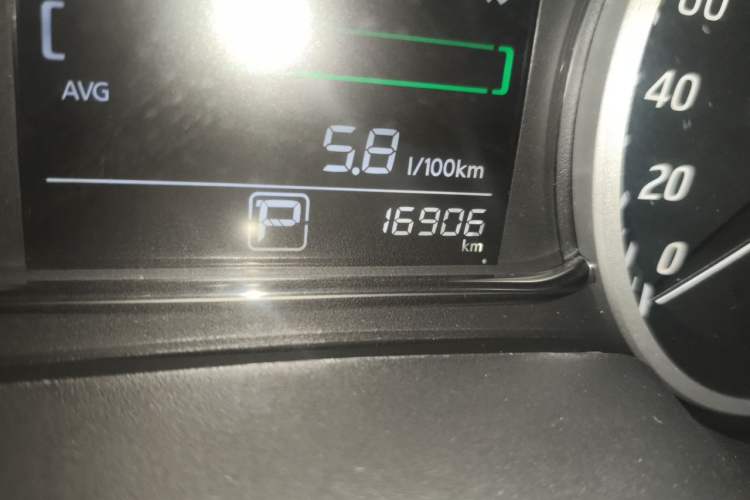 Used Nissan Sylphy 2024 Classic 1.6XE CVT Comfort Edition Odometer Close Up