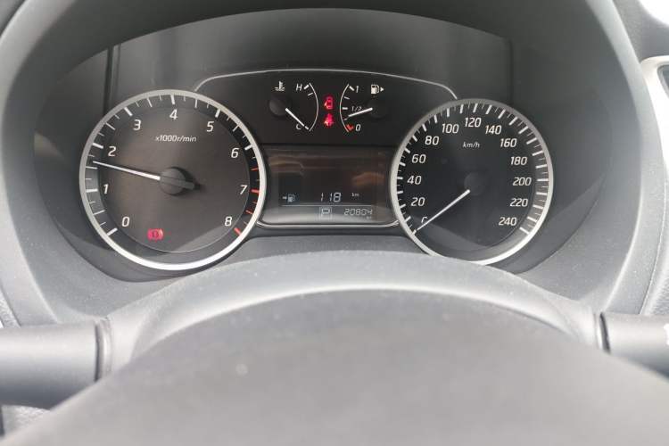 Used Nissan Sylphy 2024 Facelifted Three Classic 1.6XE CVT Comfort Edition Odometer Close Up