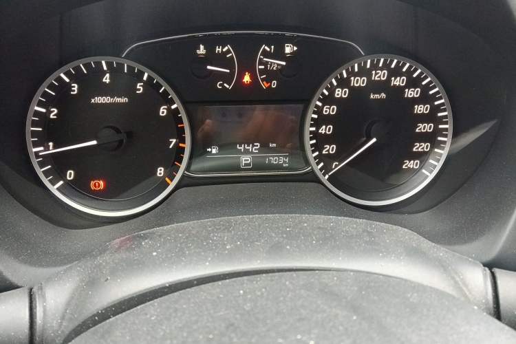 Used Nissan Sylphy 2024 Classic 1.6XL CVT Luxury Edition Odometer Close Up