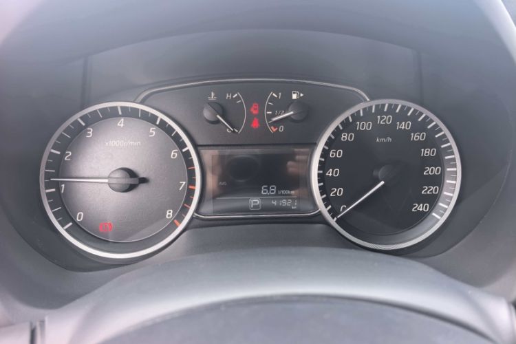 Used Nissan Sylphy 2024 Classic 1.6XE CVT Comfort Edition Odometer Close Up