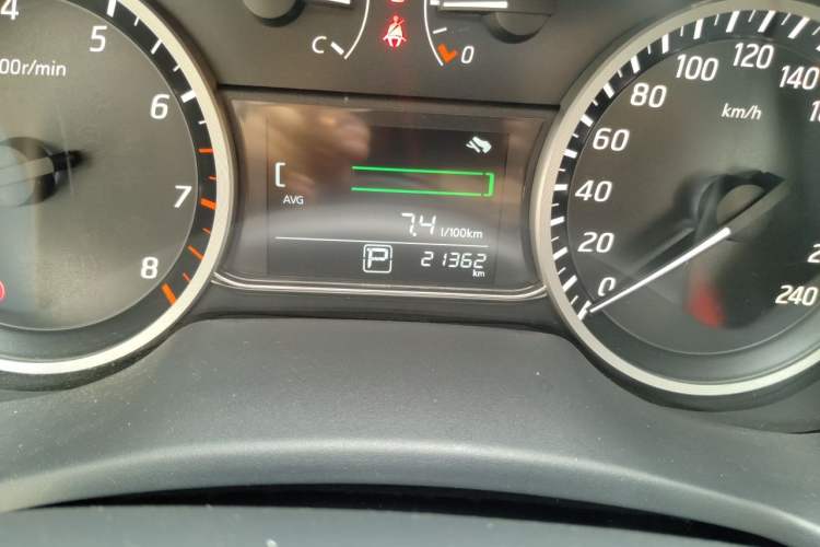 Used Nissan Sylphy 2024 Restyled Version 2 Classic 1.6XE CVT Comfort Edition Odometer Close Up