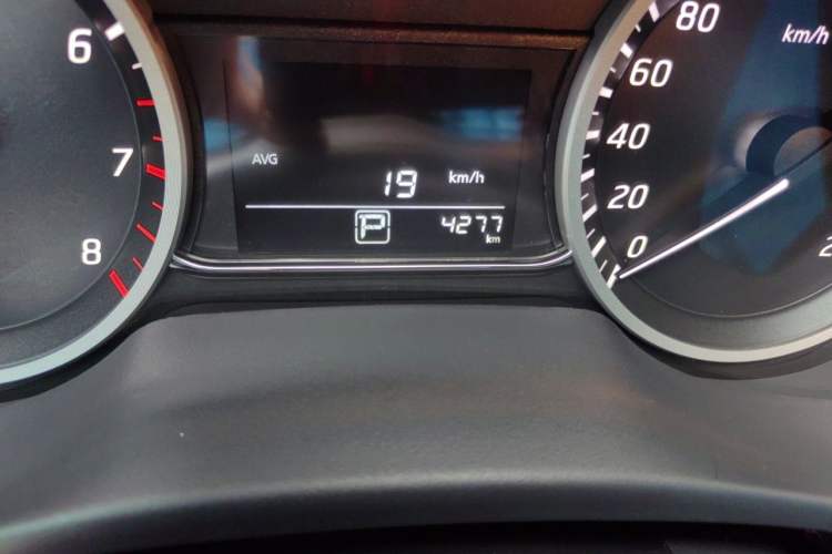 Used Nissan Sylphy 2024 Classic 1.6XE CVT Comfort Edition Odometer Close Up