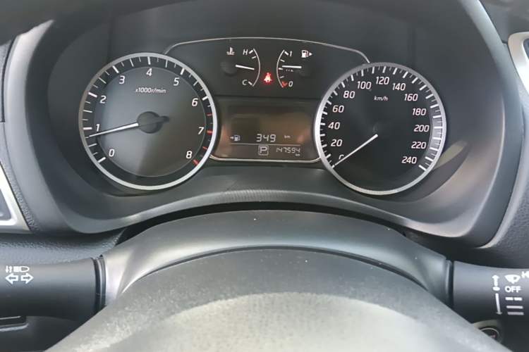 Used Nissan Sylphy 2024 Classic 1.6XV CVT Luxury Edition Odometer Close Up