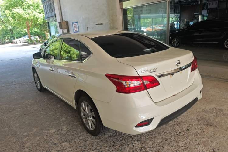 Used Nissan Sylphy 2024 Restyled Version 2 Classic 1.6XE CVT Comfort Edition Rear Left 45 Deg