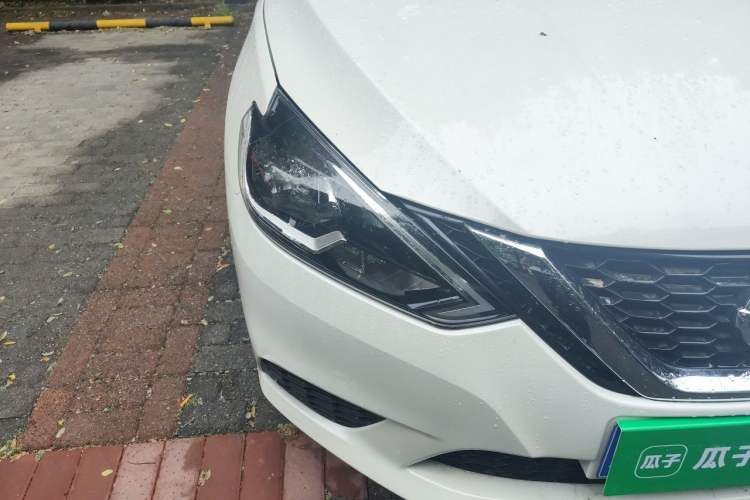 Used Nissan Sylphy 2024 Classic 1.6XL CVT Luxury Edition Right Front Headlight