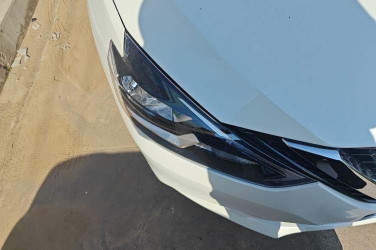 Used Nissan Sylphy 2024 Facelifted Three Classic 1.6XE CVT Comfort Edition Right Front Headlight