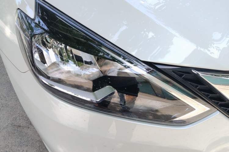 Used Nissan Sylphy 2024 Classic 1.6XE CVT Comfort Edition Right Front Headlight