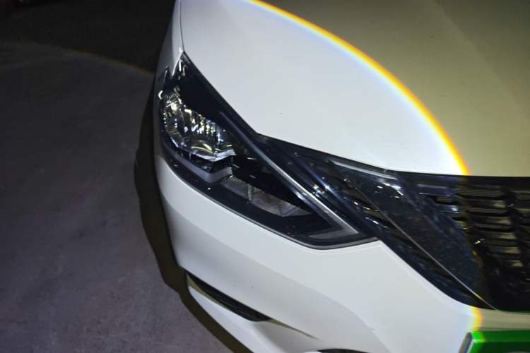 Used Nissan Sylphy 2024 Facelifted Three Classic 1.6XE CVT Comfort Edition Right Front Headlight