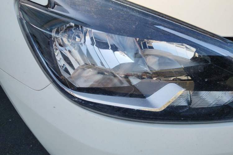 Used Nissan Sylphy 2024 Classic 1.6XE CVT Comfort Edition Right Front Headlight