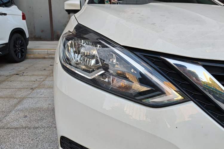 Used Nissan Sylphy 2024 Restyled Version 2 Classic 1.6XE CVT Comfort Edition Right Front Headlight