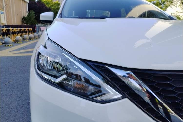 Used Nissan Sylphy 2024 Classic 1.6XE CVT Comfort Edition Right Front Headlight