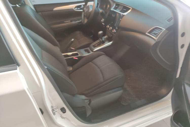 Used Nissan Sylphy 2024 Restyled Version 2 Classic 1.6XE CVT Comfort Edition Right Front Seat