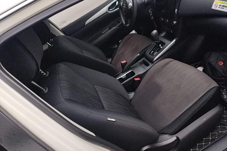 Used Nissan Sylphy 2024 Classic 1.6XE CVT Comfort Edition Right Front Seat
