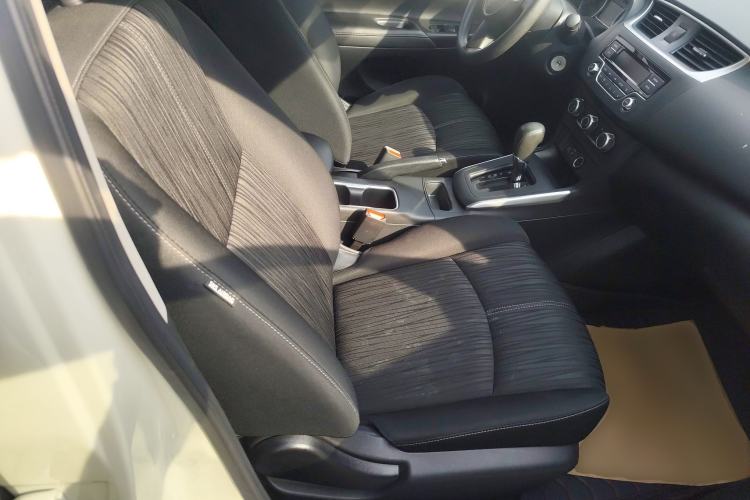 Used Nissan Sylphy 2024 Classic 1.6XE CVT Comfort Edition Right Front Seat