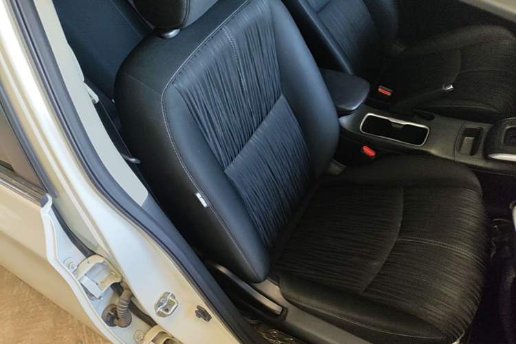 Used Nissan Sylphy 2024 Classic 1.6XE CVT Comfort Edition Right Front Seat