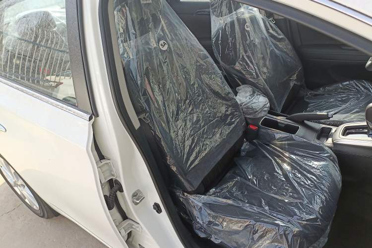Used Nissan Sylphy 2024 Facelifted Three Classic 1.6XE CVT Comfort Edition Right Front Seat