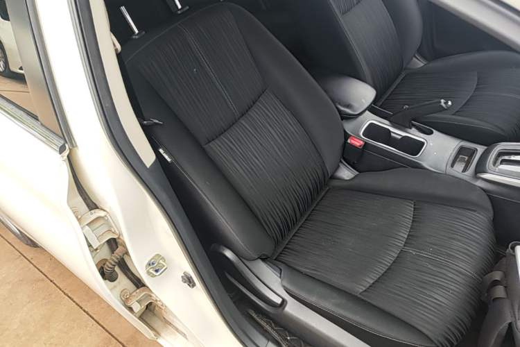Used Nissan Sylphy 2024 Classic 1.6XE CVT Comfort Edition Right Front Seat