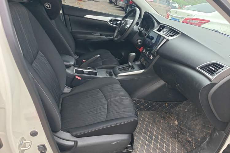 Used Nissan Sylphy 2024 Classic 1.6XE CVT Comfort Edition Right Front Seat