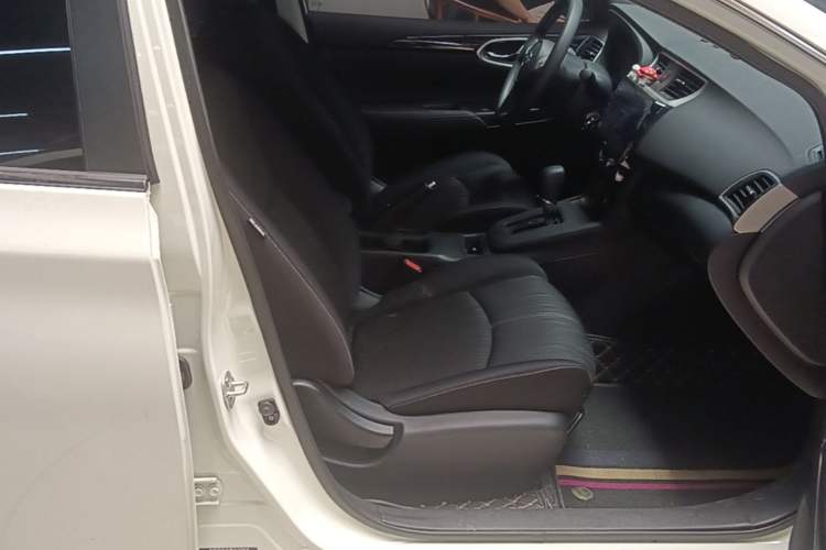 Used Nissan Sylphy 2024 Facelifted Three Classic 1.6XE CVT Comfort Edition Right Front Seat