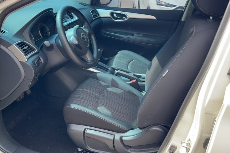 Used Nissan Sylphy 2024 Restyled Version 2 Classic 1.6XE CVT Comfort Edition Right Front Seat