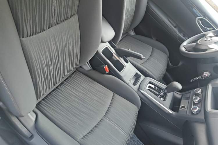 Used Nissan Sylphy 2024 Facelifted Three Classic 1.6XE CVT Comfort Edition Right Front Seat