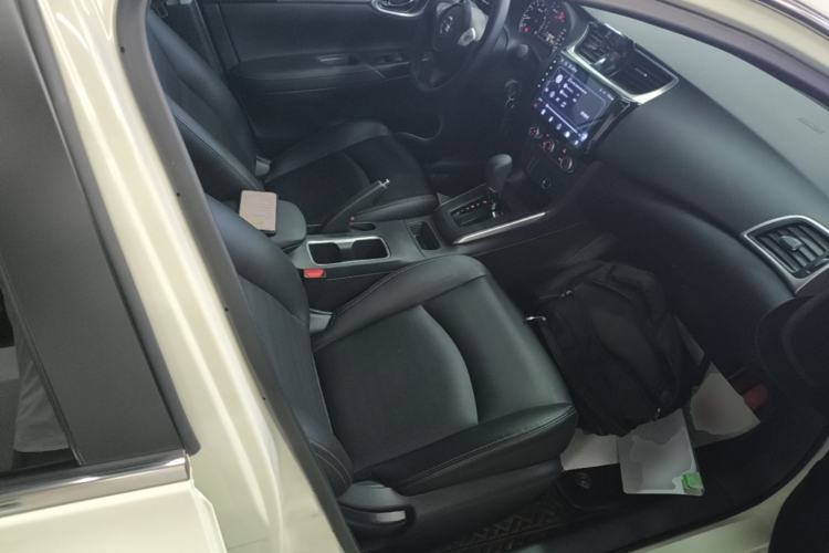 Used Nissan Sylphy 2024 Restyled Version 2 Classic 1.6XE CVT Comfort Edition Right Front Seat