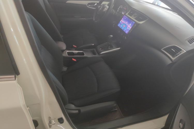 Used Nissan Sylphy 2024 Classic 1.6XE CVT Comfort Edition Right Front Seat